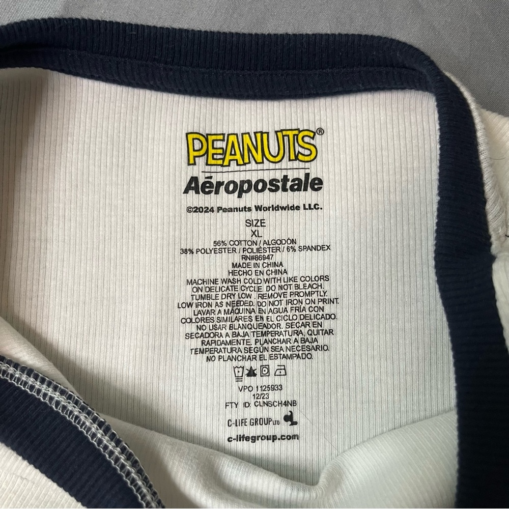 Aeropostale White and Black Crop Top with Camp Snoopy Design - Picture 4 of 5